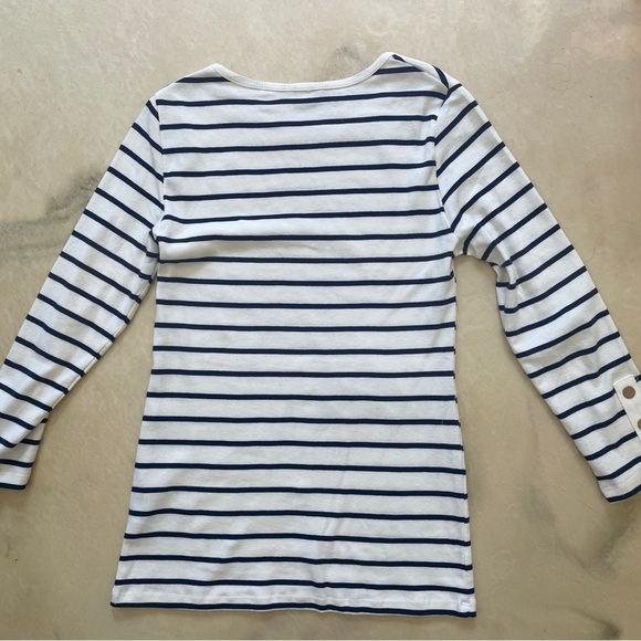 Striped Long Sleeve T-Shirt w/ Penguin – Falkland Islands – Size Small - Picture 3 of 3